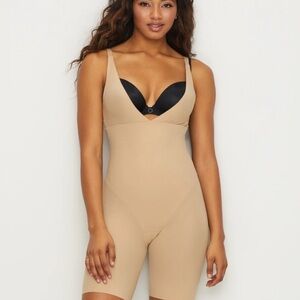Maidenform Tan Shapewear Bodysuit with Scoop Back